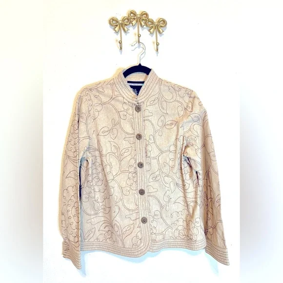 Requirements Beige Embroidered Jacket Linen Mix large wooden buttons. Size 14 - Picture 1 of 5